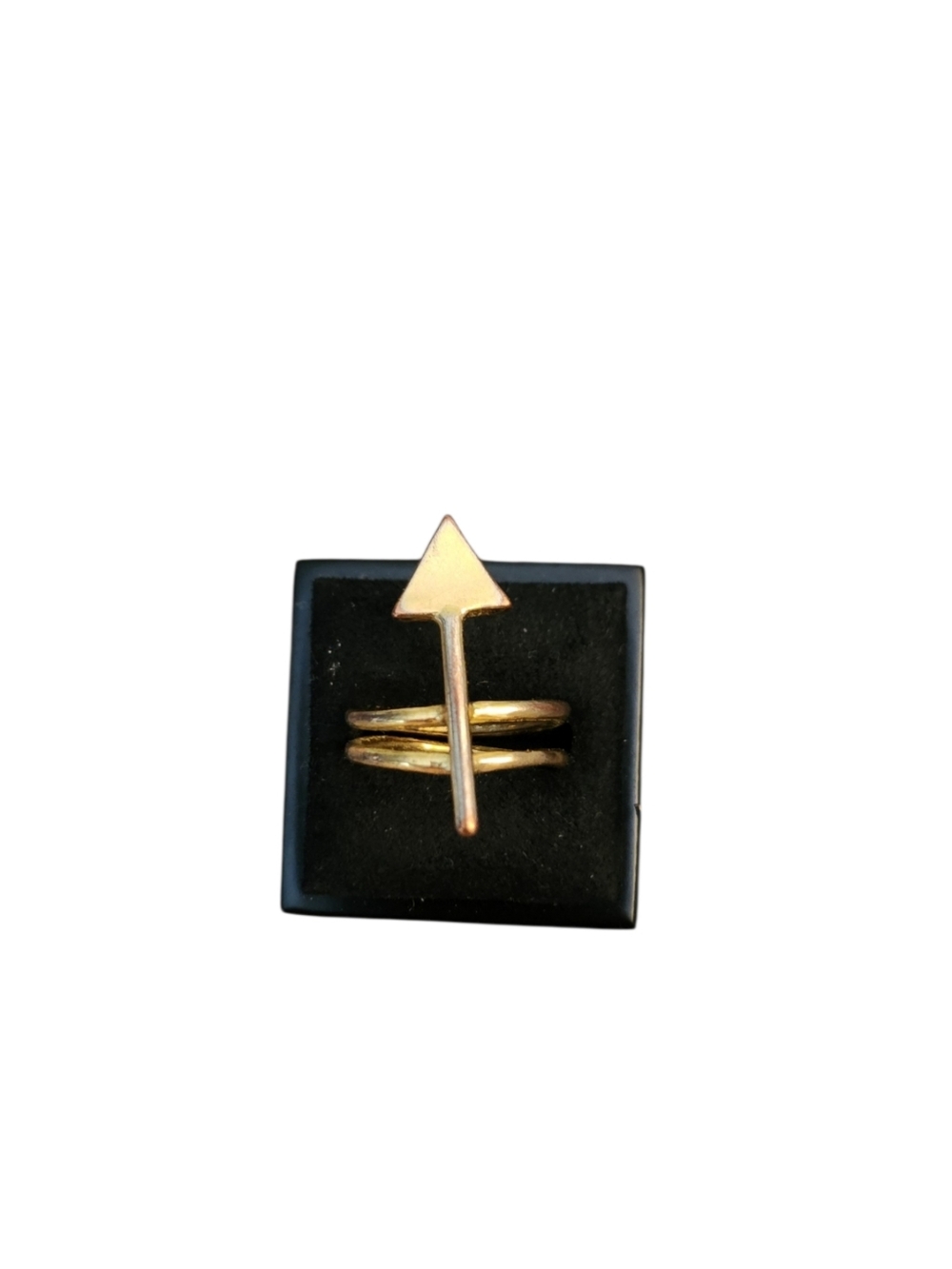Size 7 Gold Toned Arrows Minimal Double-Band Ring
